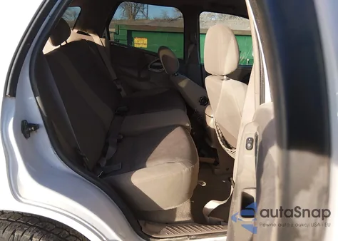 2002 Ford Escape Xlt z USA, uszkodzony, nr VIN 1FMYU03102KB53542